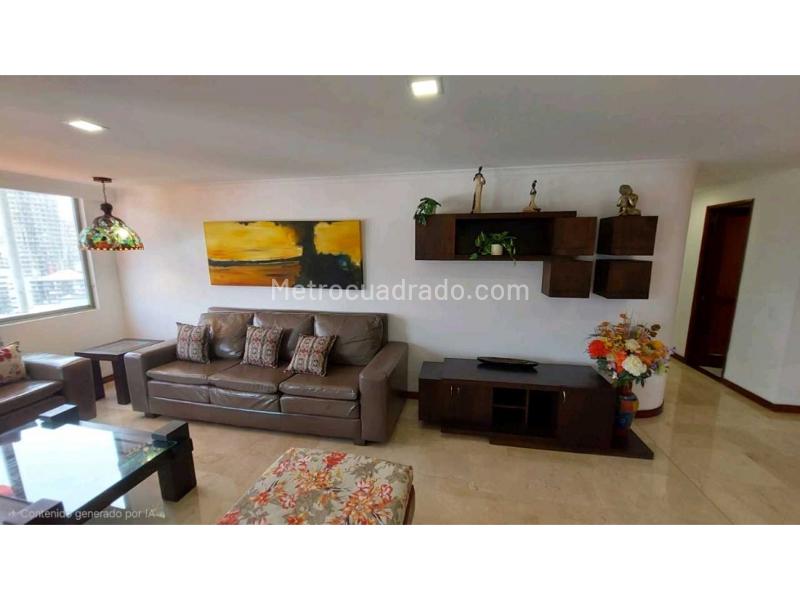 Piso – Medellín, La Florida, El Poblado - Más