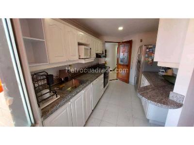 Apartamento en arriendo en El Poblado, Medellín · foto 9 de 20