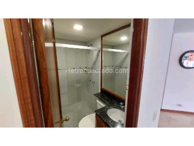 Apartamento en arriendo en El Poblado, Medellín · foto 11 de 20
