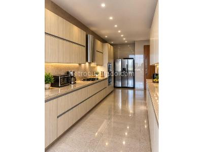 Casa de 3 alcobas en arriendo en Usaquen, Bogotá, 307 m² · foto 10 de 20