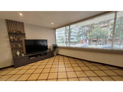 Apartamento de 3 alcobas en venta en Chico, Bogotá, 172 m² · foto 2 de 16