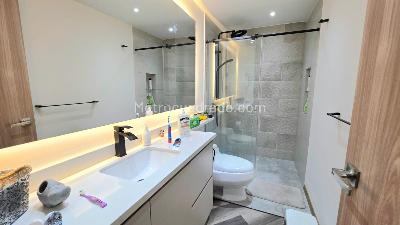 Apartamento de 3 alcobas en venta en Chico Reservado, Bogotá, 254 m² · foto 19 de 20