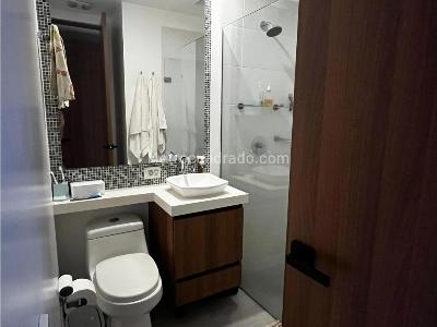 Casa de 4 alcobas en venta en Loma De Ayura, Envigado, 202 m² · foto 16 de 20