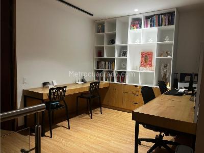 Casa de 4 alcobas en venta en Loma De Ayura, Envigado, 202 m² · foto 17 de 20