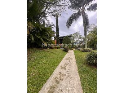 Apartamento de 4 alcobas en venta en Loma Benedictinos, Envigado, 240 m² · foto 3 de 20