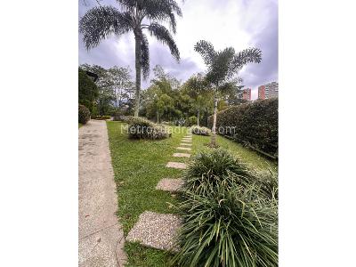 Apartamento de 4 alcobas en venta en Loma Benedictinos, Envigado, 240 m² · foto 4 de 20