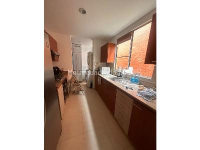 Apartamento de 4 alcobas en venta en Loma Benedictinos, Envigado, 240 m² · foto 18 de 20