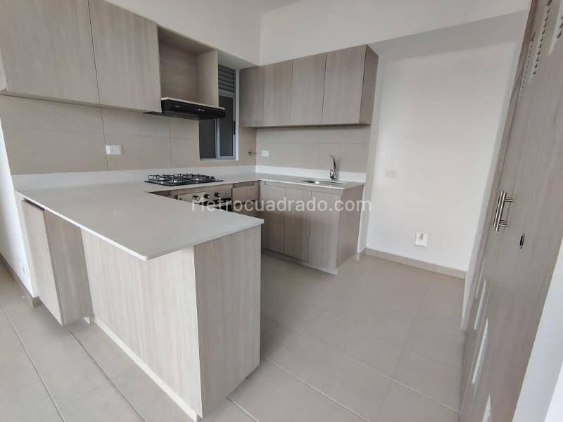 Apartamento en Arriendo, San Nicolas, Rionegro - 3