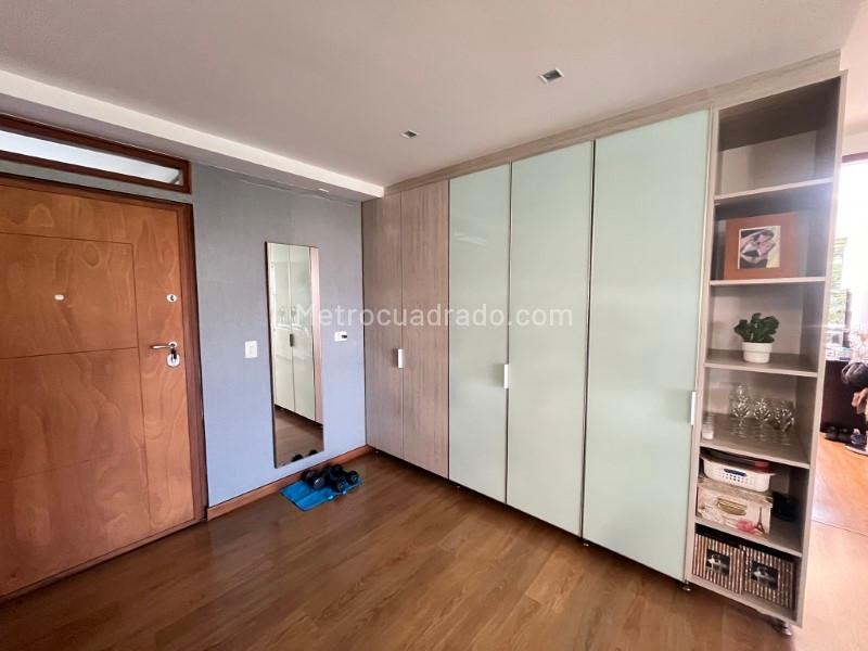 Modern 2BR Apartment with Balcony in Alejandría - 8