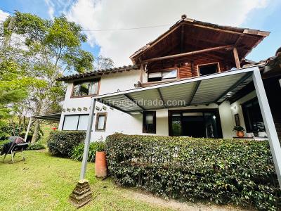 Casa de 4 alcobas en arriendo en San Antonio De Pereira Los Alticos, Rionegro, 350 m² · foto 2 de 20