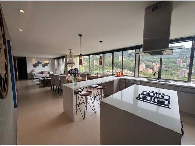 Apartamento en venta en Altos Del Poblado, Medellín · foto 10 de 20