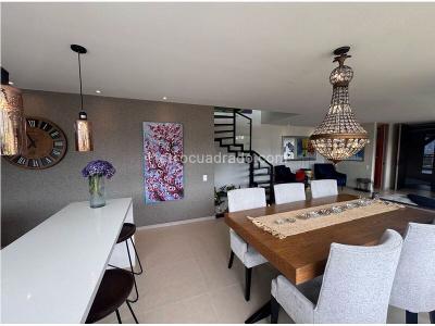 Apartamento en venta en Altos Del Poblado, Medellín · foto 12 de 20