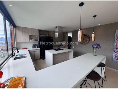 Apartamento en venta en Altos Del Poblado, Medellín · foto 13 de 20