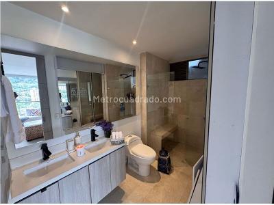 Apartamento en venta en Altos Del Poblado, Medellín · foto 20 de 20
