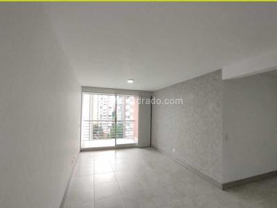 Apartamento de 2 alcobas en arriendo en Castropol, Medellín, 85 m² · foto 4 de 12