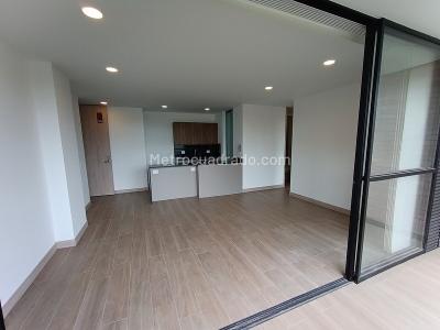 Apartamento de 2 alcobas en venta en Rio Negro, Rionegro, 83 m² · foto 3 de 13
