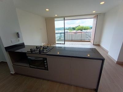 Apartamento de 2 alcobas en venta en Rio Negro, Rionegro, 83 m² · foto 4 de 13