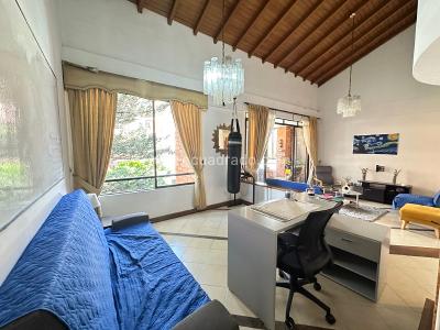 Apartamento de 5 alcobas en venta en Laureles, Medellín, 203 m² · foto 6 de 20