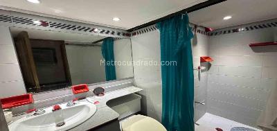 Apartamento de 5 alcobas en venta en Laureles, Medellín, 203 m² · foto 18 de 20
