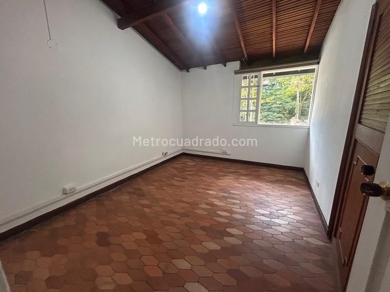 Casa en Arriendo, Las Lomas N1, Medellín – další
