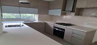 Apartamento en venta en El Poblado, Medellín · foto 11 de 20