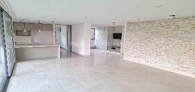 Apartamento en venta en El Poblado, Medellín · foto 7 de 20