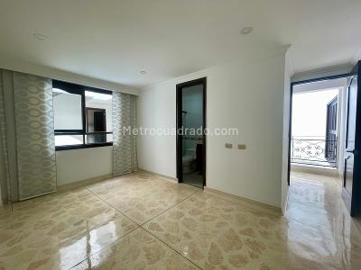 Casa de 5 alcobas en venta en La Doctora, Sabaneta, 400 m² · foto 15 de 20
