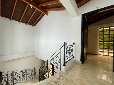 Casa de 5 alcobas en venta en La Doctora, Sabaneta, 400 m² · foto 7 de 20