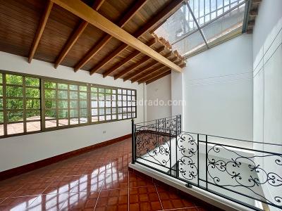 Casa de 5 alcobas en venta en La Doctora, Sabaneta, 400 m² · foto 9 de 20