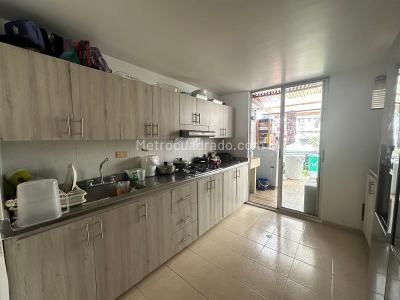 Casa en venta en Suramerica, Itagüí · foto 4 de 20