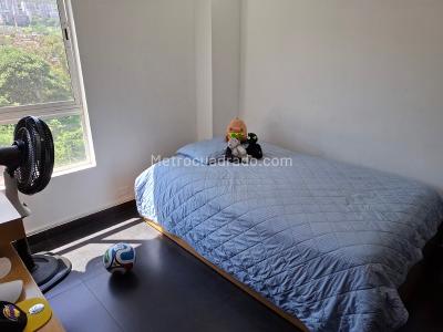 Apartamento de 4 alcobas en venta en La Mota, Medellín, 153 m² · foto 11 de 20