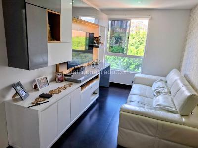 Apartamento de 4 alcobas en venta en La Mota, Medellín, 153 m² · foto 5 de 20