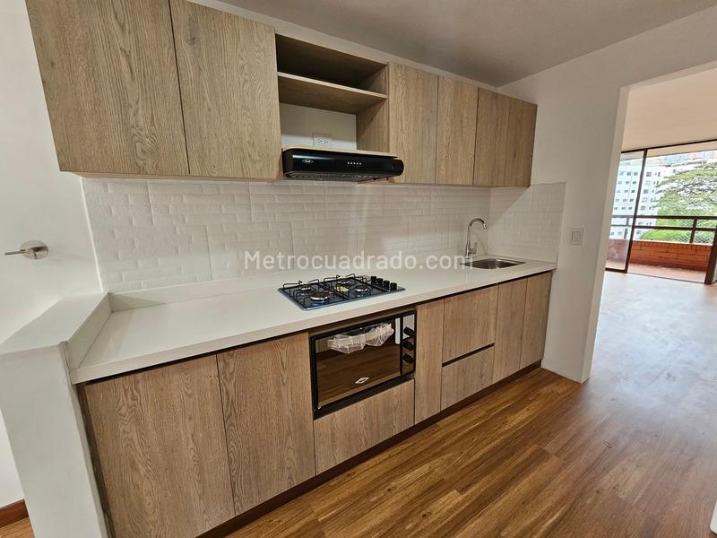 Spacious 3BR Apartment in Alejandria - 4