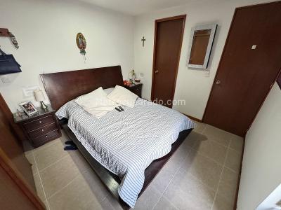 Apartamento de 3 alcobas en venta en Otro, Sabaneta, 74 m² · foto 10 de 19