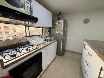 Apartamento de 3 alcobas en venta en Otro, Sabaneta, 74 m² · foto 7 de 19
