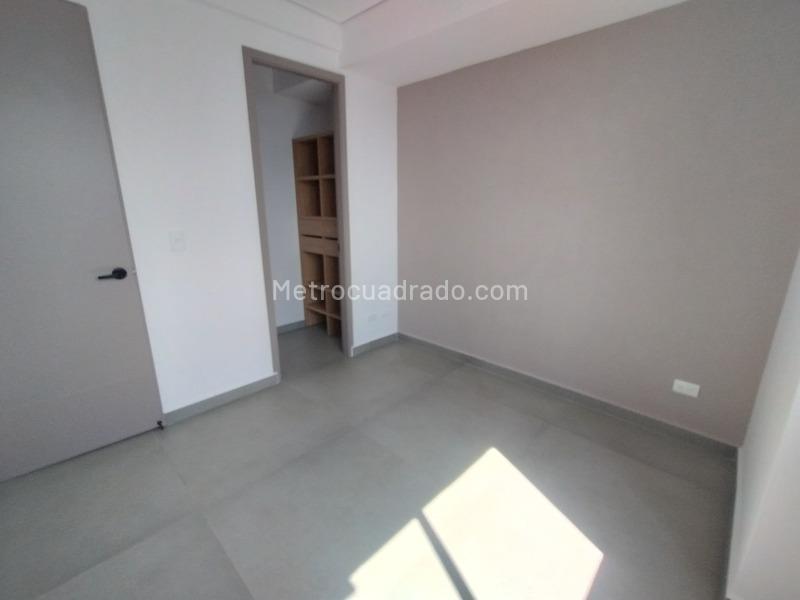 Apartamento moderno de 2 habitaciones en arriendo en Bello (Fabricato) - 8