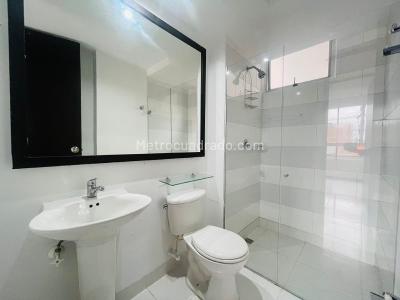 Apartamento de 3 alcobas en venta en Asomadera N1, Medellín, 110 m² · foto 16 de 20