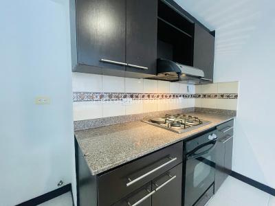 Apartamento de 3 alcobas en venta en Asomadera N1, Medellín, 110 m² · foto 2 de 20