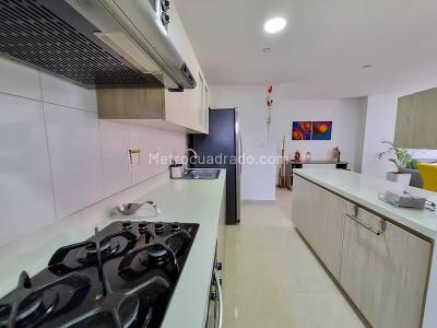 Apartamento de 3 alcobas en venta en Castropol, Medellín, 98 m² · foto 10 de 20