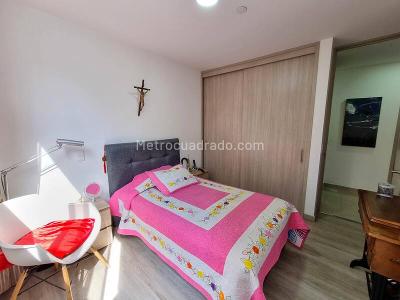 Apartamento de 3 alcobas en venta en Castropol, Medellín, 98 m² · foto 18 de 20
