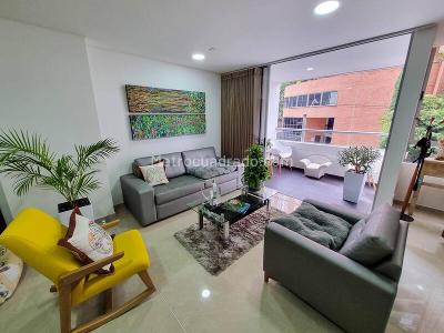 Apartamento de 3 alcobas en venta en Castropol, Medellín, 98 m² · foto 3 de 20