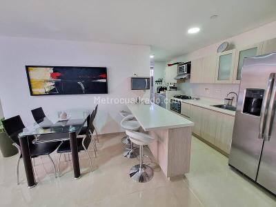 Apartamento de 3 alcobas en venta en Castropol, Medellín, 98 m² · foto 8 de 20
