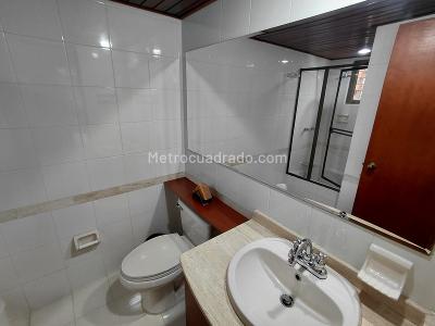 Apartamento en arriendo en Milla De Oro, Medellín · foto 10 de 13