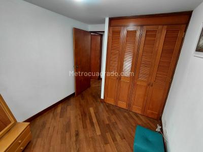Apartamento en arriendo en Milla De Oro, Medellín · foto 6 de 13