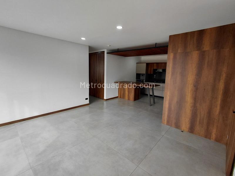 Apartamento Moderno de 2 Alcobas en Las Palmas, El Poblado - 2