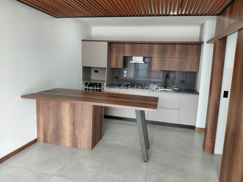 Apartamento Moderno de 2 Alcobas en Las Palmas, El Poblado - 4