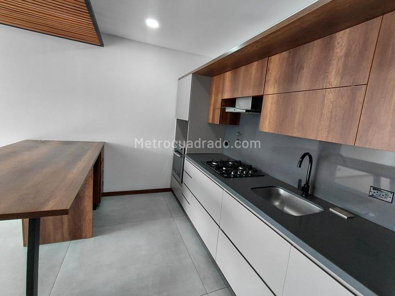 Apartamento Moderno de 2 Alcobas en Las Palmas, El Poblado - 6