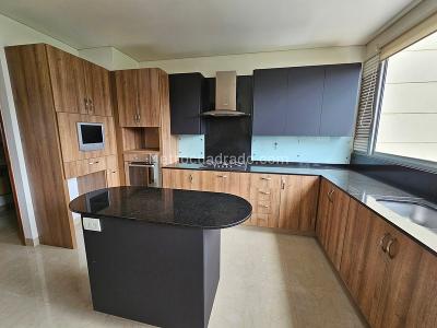 Apartamento en arriendo en El Tesoro, Medellín · foto 11 de 20