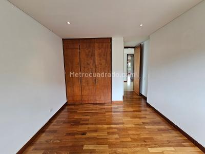 Apartamento en arriendo en El Tesoro, Medellín · foto 12 de 20