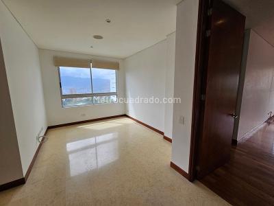Apartamento en arriendo en El Tesoro, Medellín · foto 4 de 20